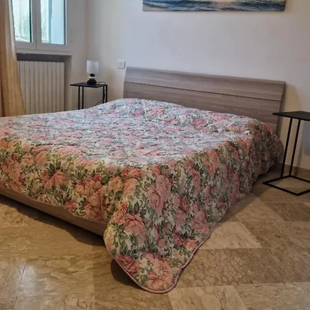 La Strelizia Apartment