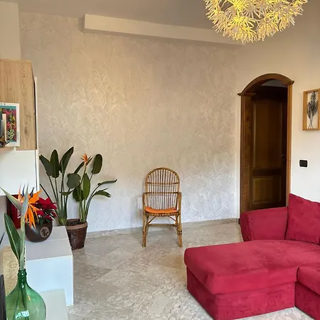 La Strelizia Appartement *
